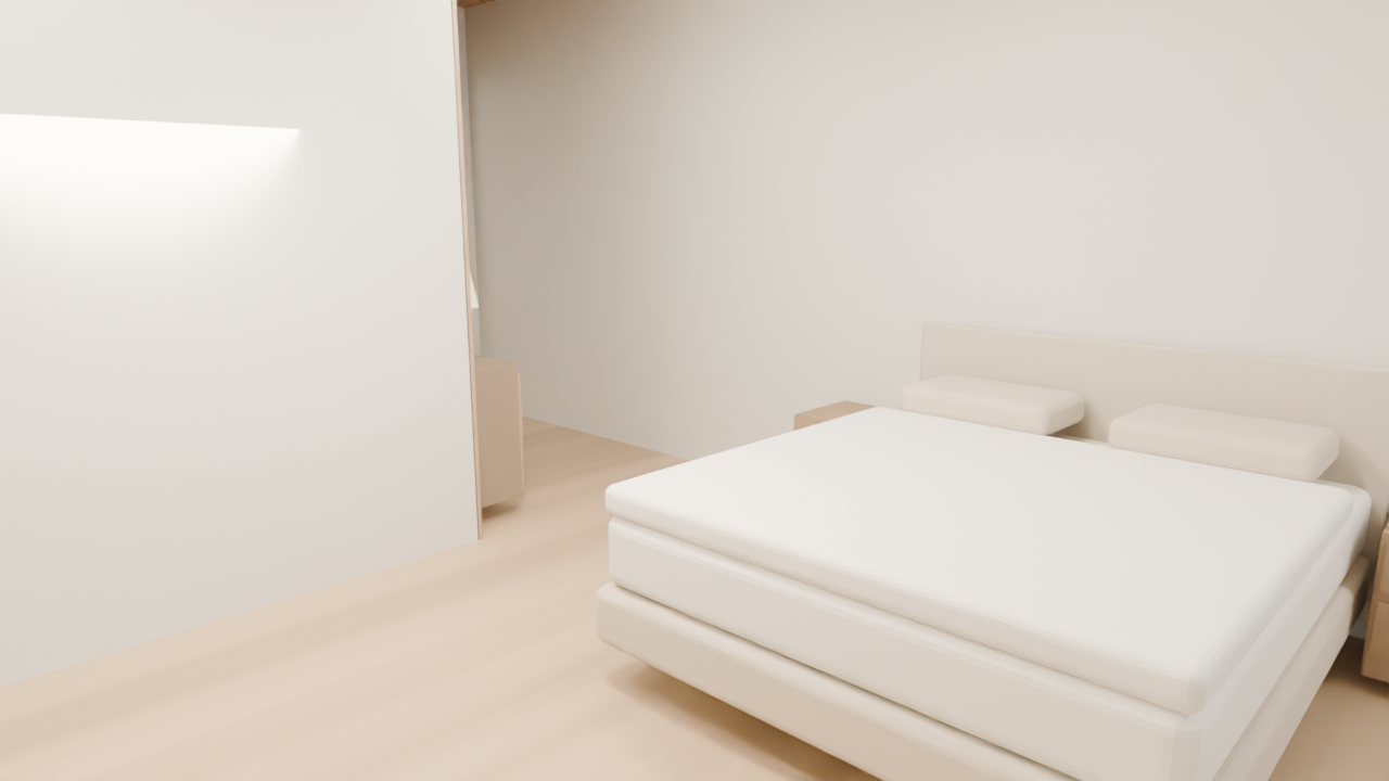 Altadena Primary bedroom